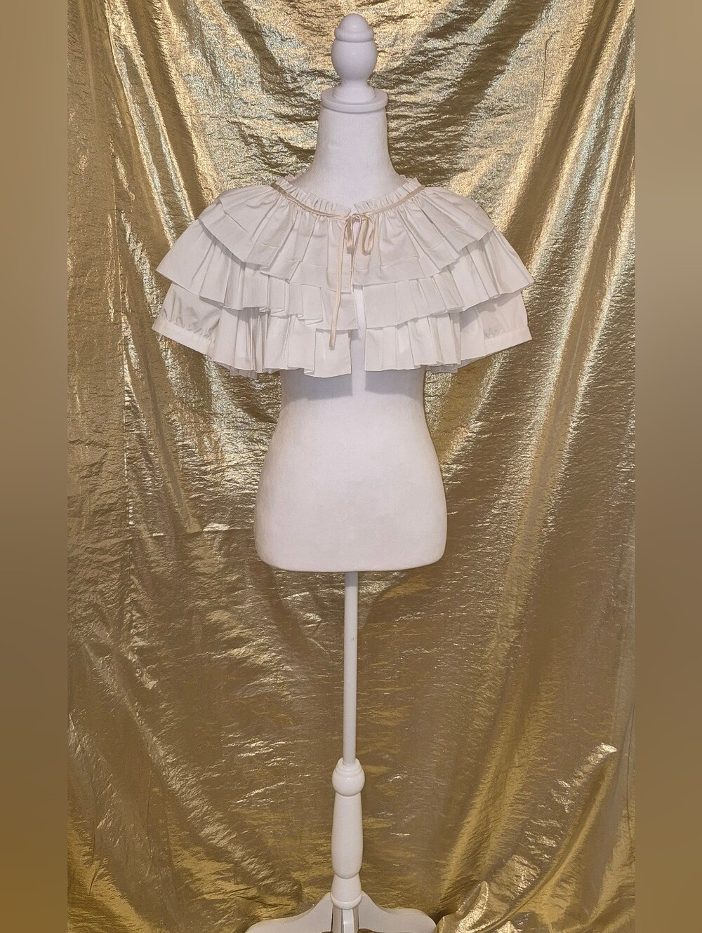 Moschino - Cheap and Chic Vintage Ruffled Capelet Jacket - Cream